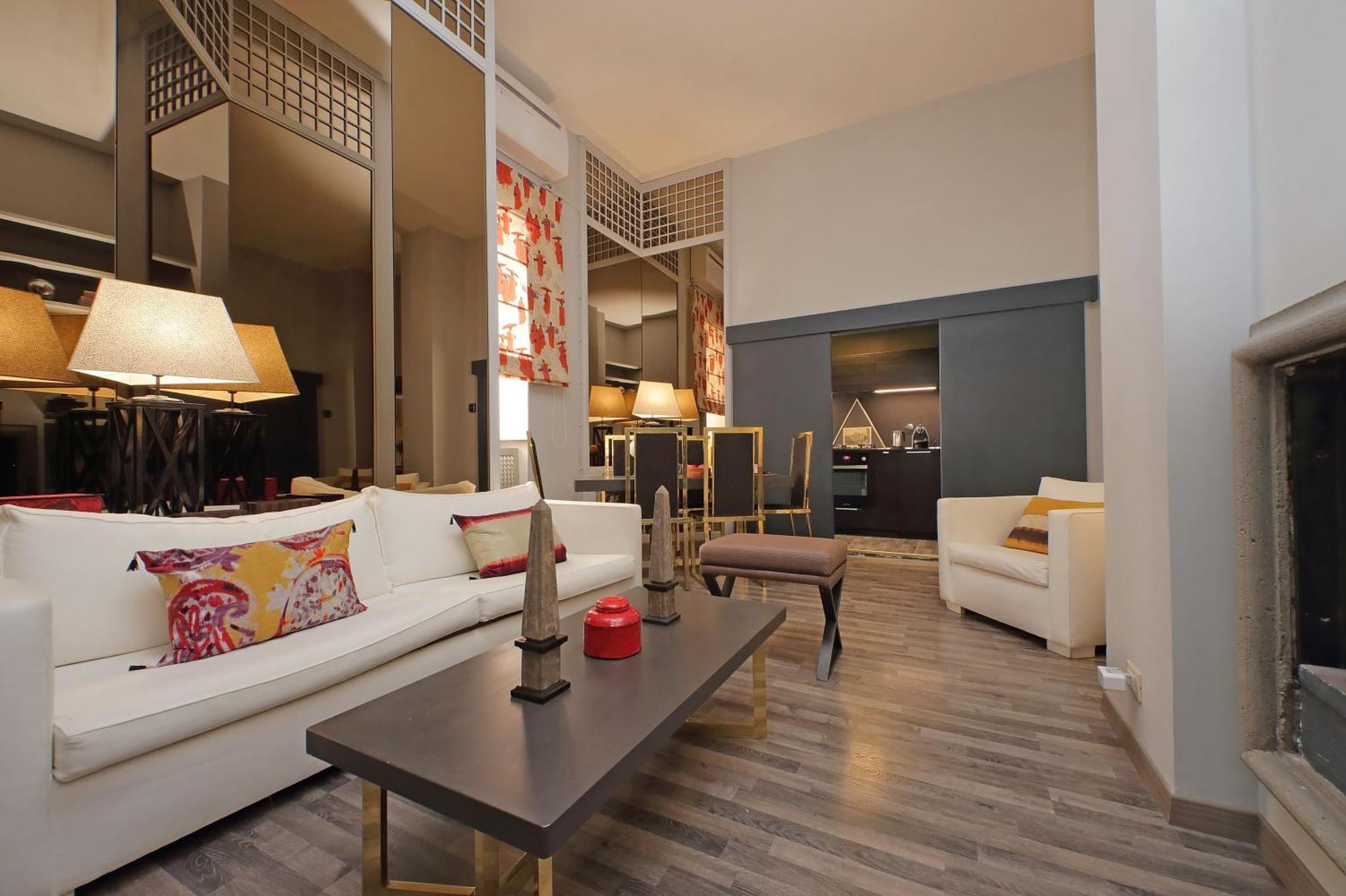 Ych-incantevole A Fontana Di Trevi Apartment Rom